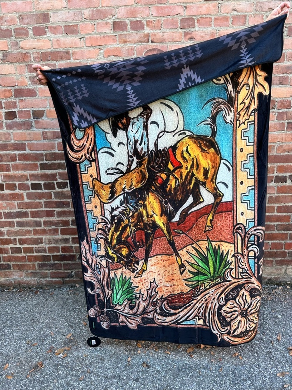 NWT Western Rodeo Rough Start Reversible Throw Blanket - Picture 2 of 3